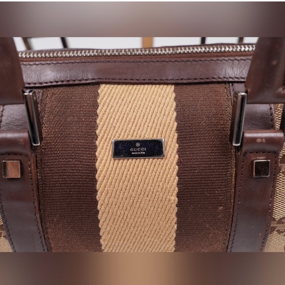 Gucci GG Canvas Boston Bag (Barrel Style) – Authenticated + Bonus Bag Scarf - Picture 3 of 16